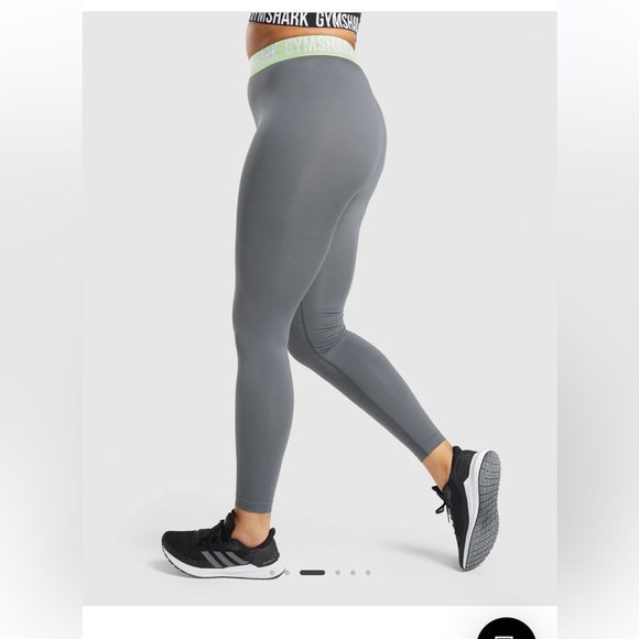 🦈Gymshark Fit Seamless Leggings - Picture 4 of 12